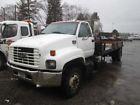 275.t2 2000 Gmc C6500 Back Glass