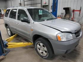278-58416bl Driver Left Rear Door Glass Privacy Tint Fits 01-06 Mazda Tribute 261646