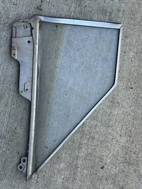 Q2398tcl Acc Quarter Glass And Frame Chevy Ii Nova 2dr Sedan 1962-1965 Clear Window Lh