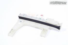 J171027 Alfa Romeo 2017-2019 Stelvio Rear Right Door Window Channel Guide Bracket Oem