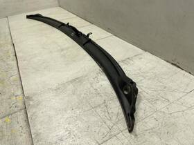 270-58720 Audi A8l 4.2 Quattro 2003 2004 Front Windshield Rain Tray Water Deflector