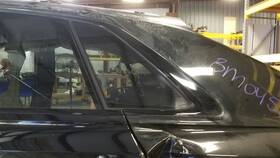 284.au1f22 Audi 22 2022 Q8 Sq8 Oem Rear Quarter Glass Window Driver Left Tempered
