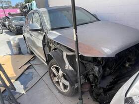5n08770559b9 Audi Used Roof Panel Glass Fits 2010 Q5 Light Tint Front Grade A