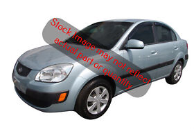 94516 Auto Vent Shade