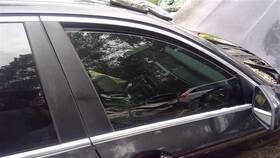 277-50600r Bmw Passenger Right Front Door Glass Fits 11-16 528i 22450