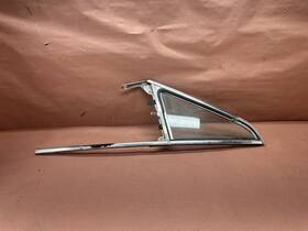 1502-2002tii Bmw 51321804920 2002 Right Side Vent Window Glass With Frame Oem 93k Miles
