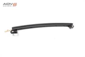 22897664 Cadillac Escalade Rear Right Door Window Glass Rearward Guide Channel Oem 15-20