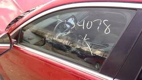 277-05729l Cadillac Driver Left Front Door Glass Sedan Fits 13-18 Ats