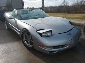 277-05784r Chevrolet Local Pickup Only Passenger Right Front Door Glass Fits 97-04 Corvette 1327430