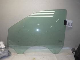 277.gm8e26 Chevrolet 2026 Tahoe High Country Driver Front Door Glass