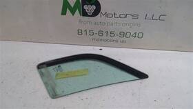 94518427 Chevrolet Trax 2015 - 2022 Front Left Side Door Corner Glass Oem