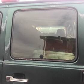 275-04249b Chevrolet Truck Local Pickup Only Back Glass With Swing Out Window Fits 72-96 30 Van