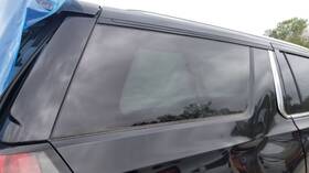 284-10331br Chevrolet Truck 21 Chevy Suburban 1500 Quarter Glass Rear Right Passenger Privacy Tint