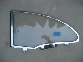 4156615lh Chevy 1955 1956 1957 2 Door Hardtop Left Rear Quarter Window And Frame-driver Side