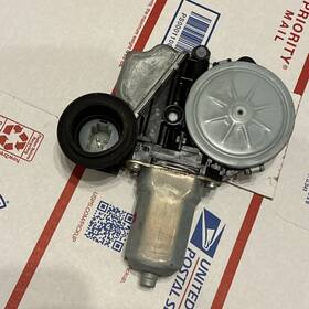85720-48070 Denso Toyota 8572048070 Highlander Limited Hybrid Driver Window Motor Oem Og