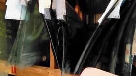 278-05713bl Dodge Driver Left Rear Door Glass Fits 99-04 Intrepid 30353