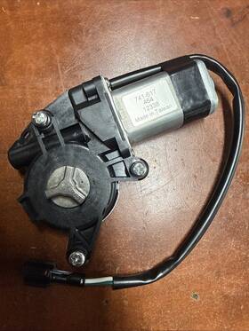 741-617 Dorman New Oem Power Window Motor Only Assembly Fits 96-00 Elantra 741-617 Dorman New Oem Power Window Motor Only Assembly Fits 96-00 Elantra