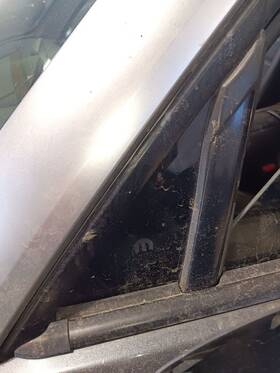 280-10013l Fiat Driver Left Front Door Vent Glass Fits 17 124 Spider 491905