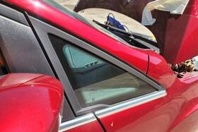 270-05628br Ford Passenger Windshield Glass Pillar Chrome Belt Moulding Fits 13-18 C-max 2042779 270-05628br Ford Passenger Windshield Glass Pillar Chrome Belt Moulding Fits 13-18 C-max 2042779