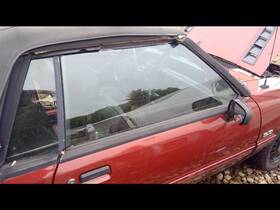 277-05110r Ford Passenger Right Front Door Glass Convertible Fits 88-93 Mustang 158472
