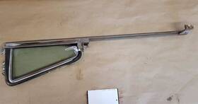 280.fd1s57 Ford 1957 4dr Sedan Passenger Vent Window Frame