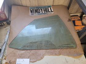 284-03401r Ford 1969 Galaxie Xl Passenger Right Quarter Glass 2 Door Fastback K Fits 69