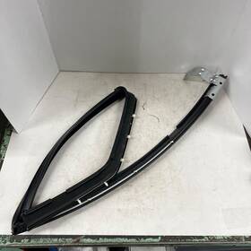 4f1z-5425766-aa Ford 2004-07 Taurus Rear Door Glass Run Channel - Genuine Oem