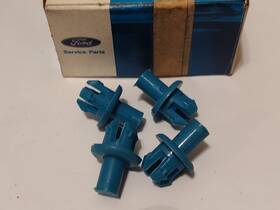 D1fz-62234a46-a Ford Lot Of 4 Nos Door Glass Window Retainers 70-77 Maverick