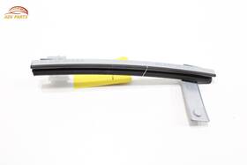 Fr3z63222a00a Ford Mustang Convertible Right Door Window Glass Rearward Guide Oem 2015 - 2024