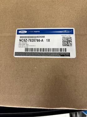 Nc5z-7825766-a Ford Lincoln Aviator 2020-23 Genuine Run Door Glass