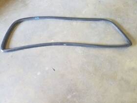275-05668a Ford Truck Back Sliding Rear Window Seal Fits 1999-2007 F250 F350 F450 F550