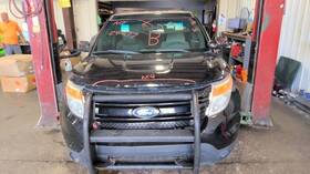 277-00457al Ford Truck Driver Front Door Glass Base Without Police Package Fits 11-17 Explorer 912447