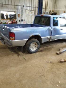 284-05465ar Ford Truck Passenger Quarter Glass Stationary Privacy Tint Fits 96-97 Ranger 1976852