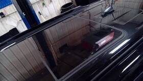 288-10278 General Motors 21 22 23 Chevrolet Trailblazer Rearward Stationary Roof Glass 10289580