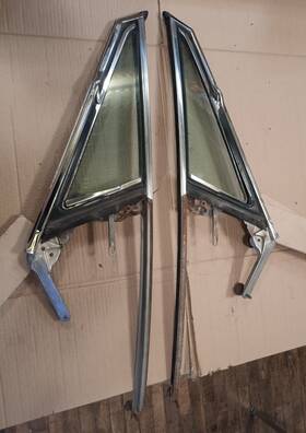 9707576 General Motors 1966 Impala Convertible Vent Wing Wnidows Assembly Pair 66 Full Size Olds Convt 9707576 General Motors 1966 Impala Convertible Vent Wing Wnidows Assembly Pair 66 Full Size Olds Convt