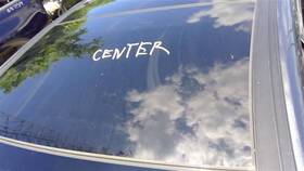 288-10089 Genesis Roof Glass Center Sliding Fits 17-19 G80 318709
