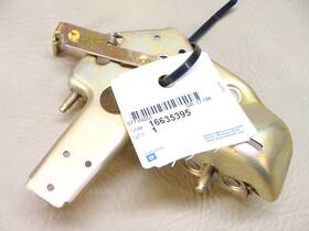 16635395 Gm New Genuine Liftgate Endgate Window Latch