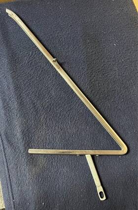 3841620 Gm Corvette Coupe Vent Window Glass Frame - 1963-67 Used Original Right Hand