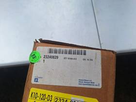 84462122 Gm Genuine Rear Driver Side Door Window Weatherstrip New Nos Fast Ship