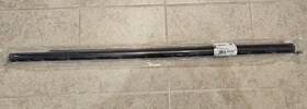 84844390 Gm Oem 21-24 Escalade Esv Front Door Exterior Trim-belt Molding