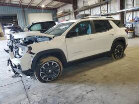 284.gm9h25 Gmc Truck Local Pickup Only Terrain 2025 Quarter Glass 2083905