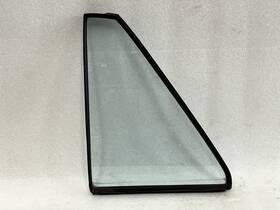 279-51545l Honda 1985 Accord Left Driver Side Rear Door Vent Glass Window
