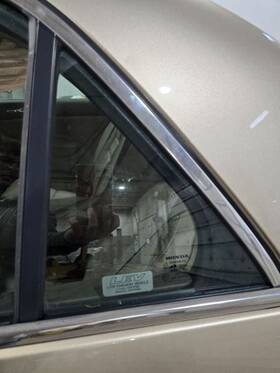 279-56657al Honda Driver Rear Door Vent Glass Sedan Fits 03-07 Accord