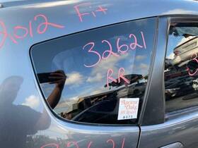 284-50364ar Honda Passenger Right Quarter Glass Canada Market Fits 09-14 Fit 539252