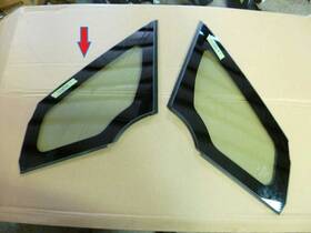 289.ho1f13 Honda 2013 13 Fit Left Driver Front Pillar Glass Window