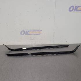 270-10807 Hyundai 22 2022 Palisade Exterior Windshield Mouldings