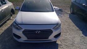 275-10100 Hyundai Back Glass Sedan Fits 18-20 Accent 220900
