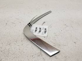 279.in1o15 Infiniti 09-15 G37/q40 Sedan Rear Passenger Door Vent Glass Chrome Trim Oem