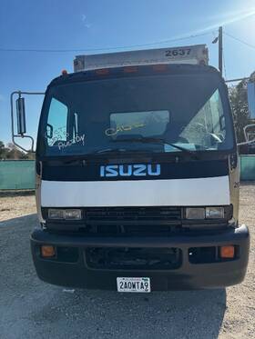 270.frtt02 Isuzu 1996 2011 Ftr Oem Windshield Glass