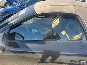 277-59554l Jaguar Driver Left Front Door Glass Convertible Fits 14-19 F Type 333147